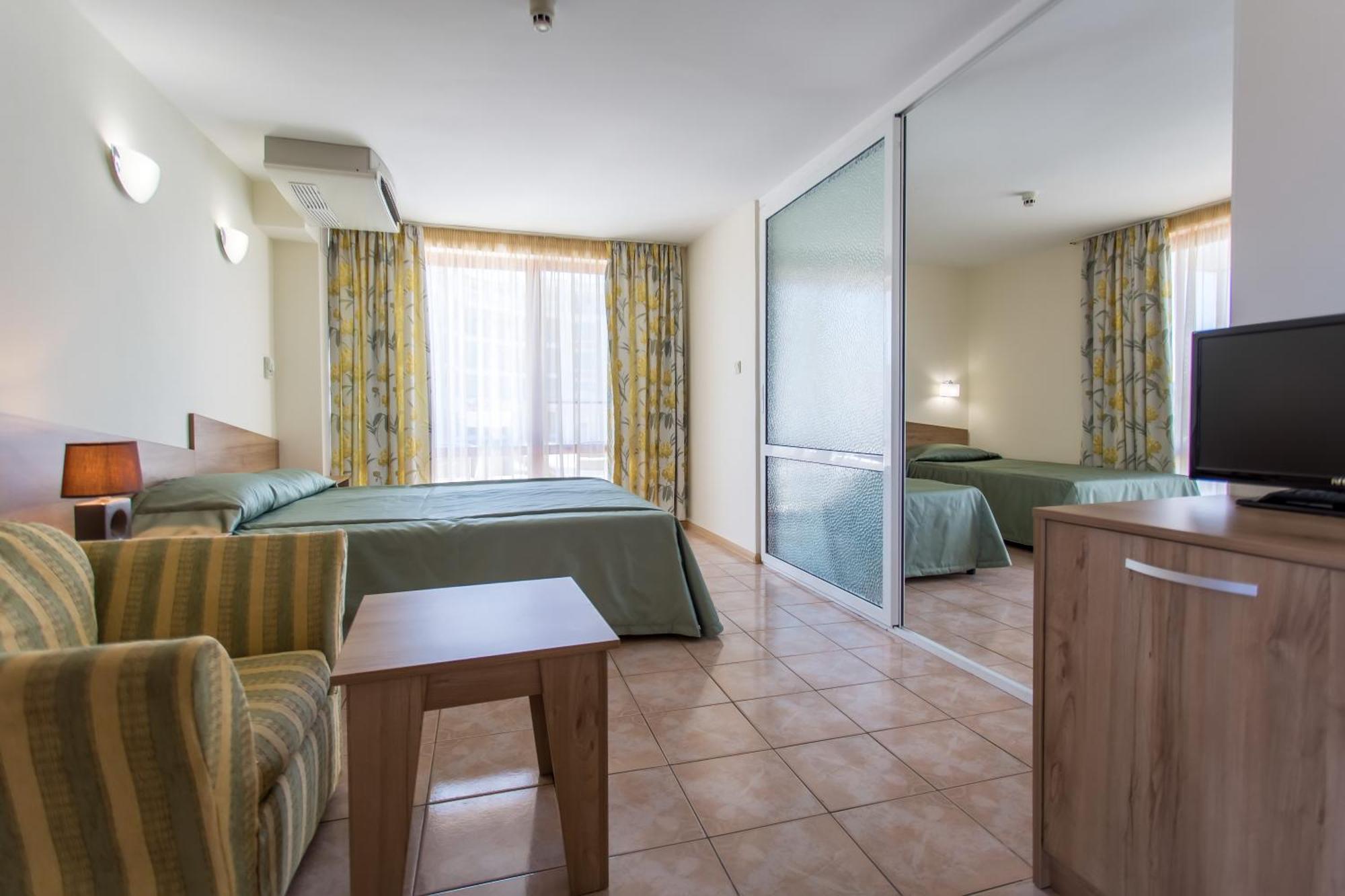 Longosa Hotel 4*