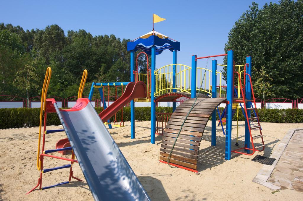 Готель Longosa 4*